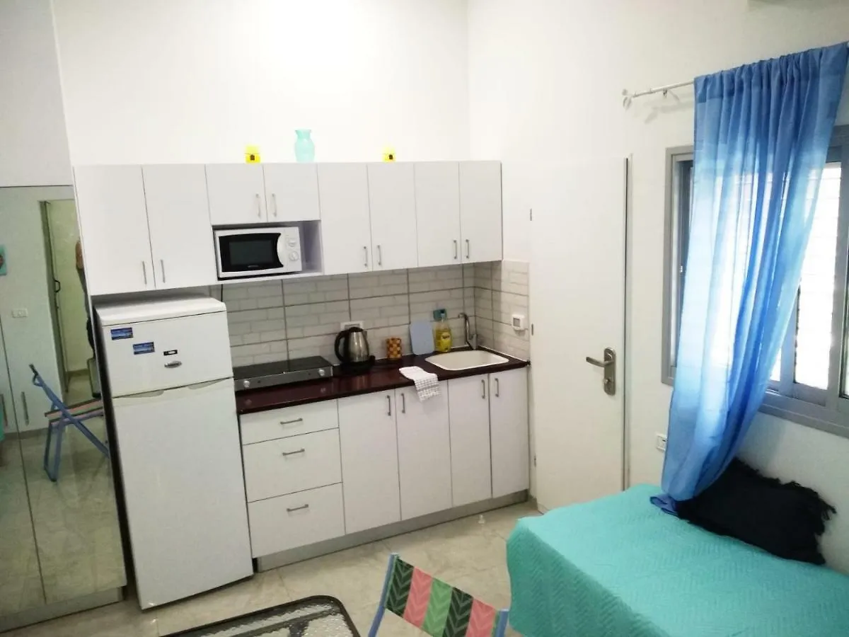 S&L Apartmetnts Apartman Haifa